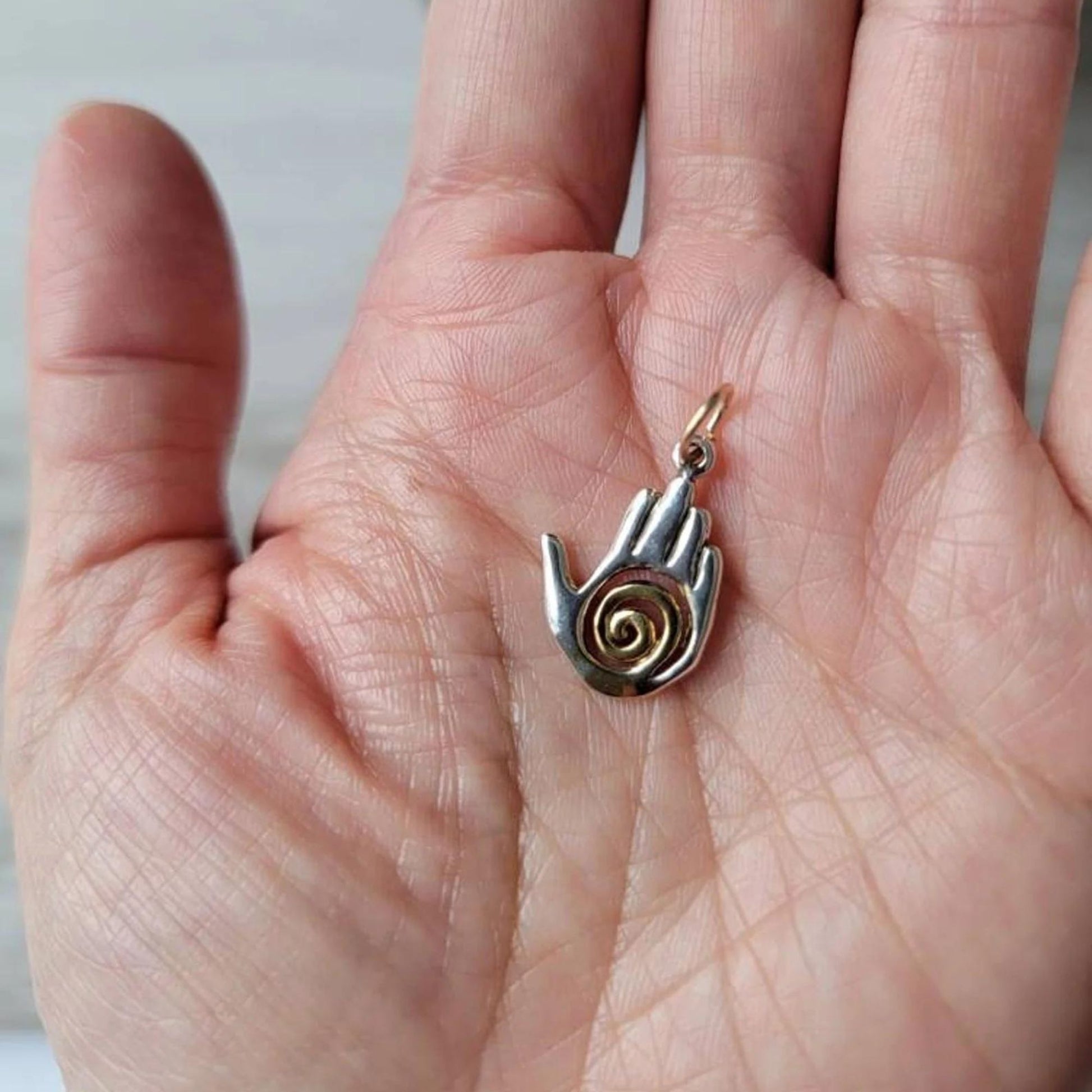 two toned hamsa healing hand gold charm