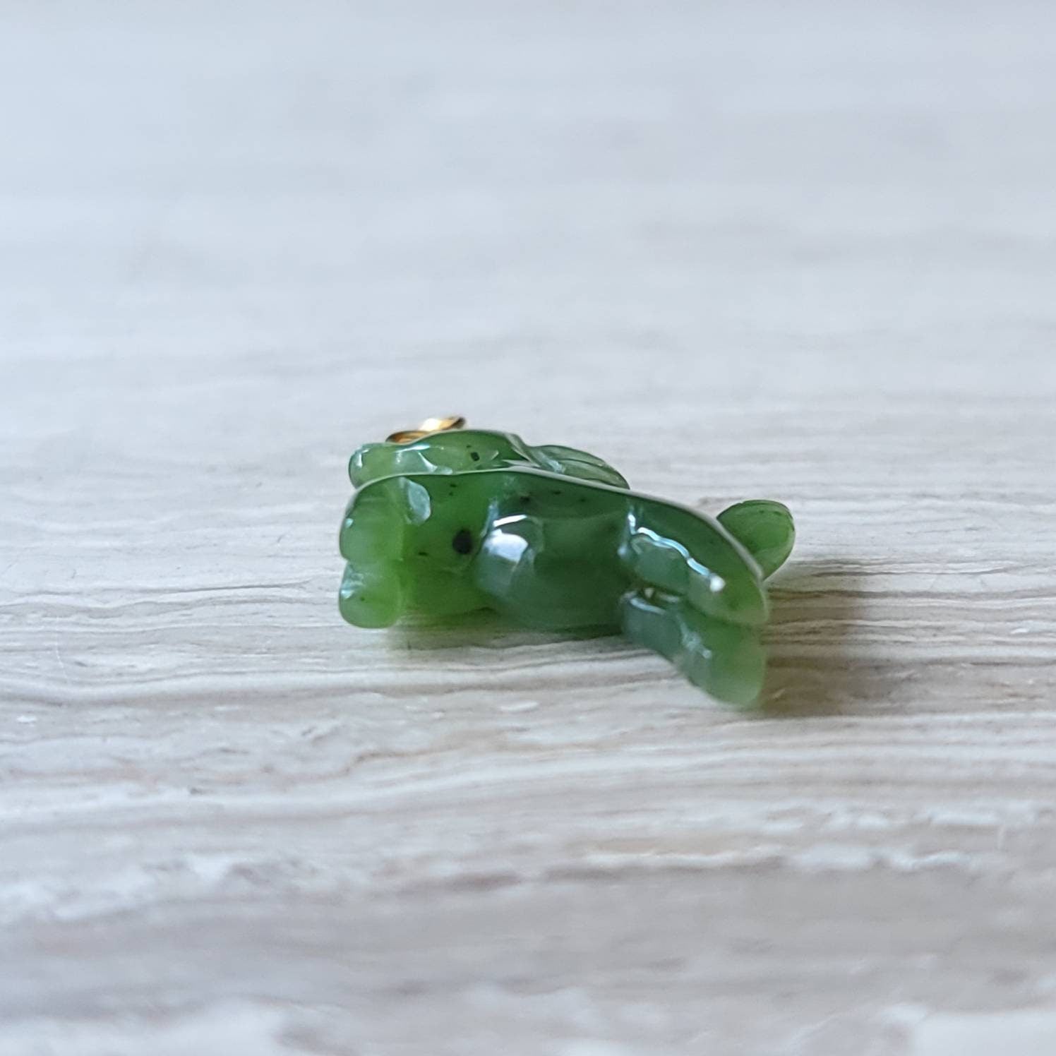 jade prancing horse charm pendant