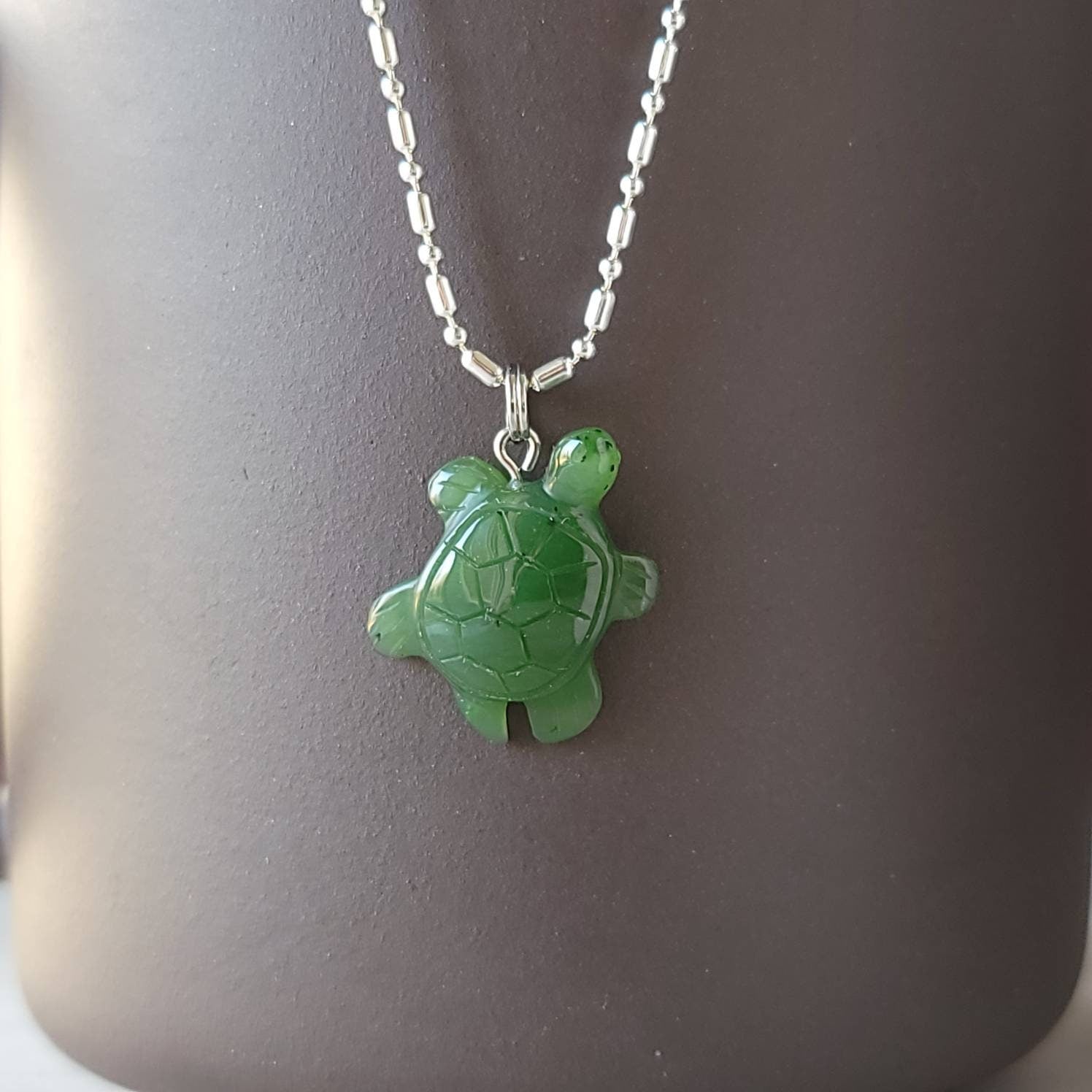 real jade turtle pendant necklace