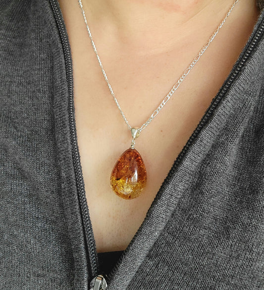 Amber Teardrop Pendant Necklace Ombre Color
