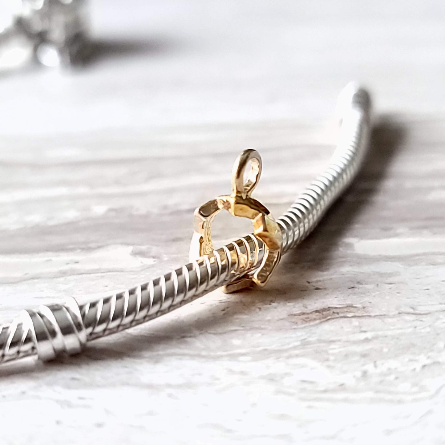 Gold Crown Charm Bead Holder Bracelet Bead for European bracelets