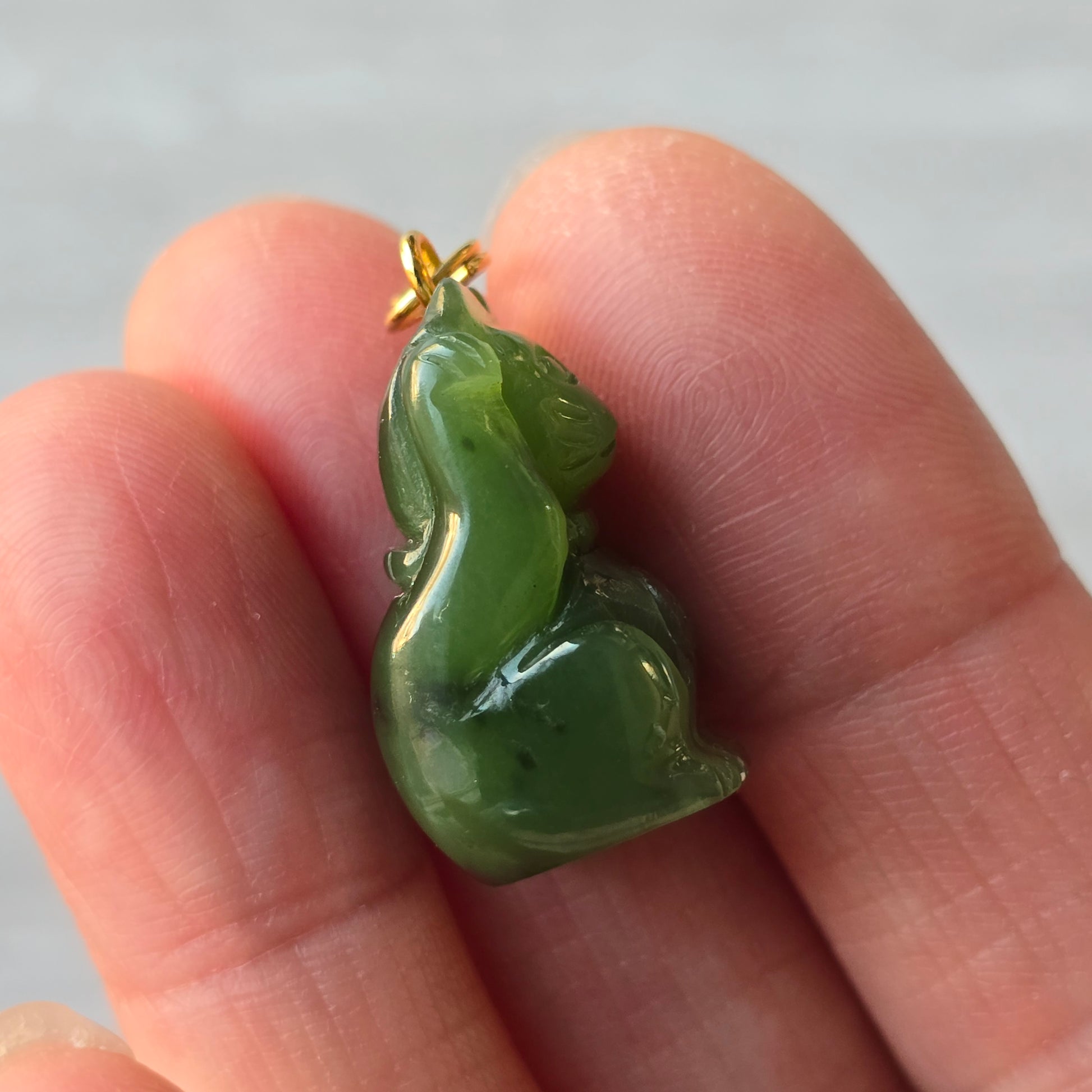 Lucky Jade Cat Maneki-Neko Pendant