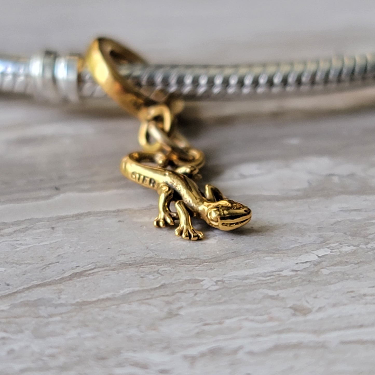 Gold gecko bracelet charm