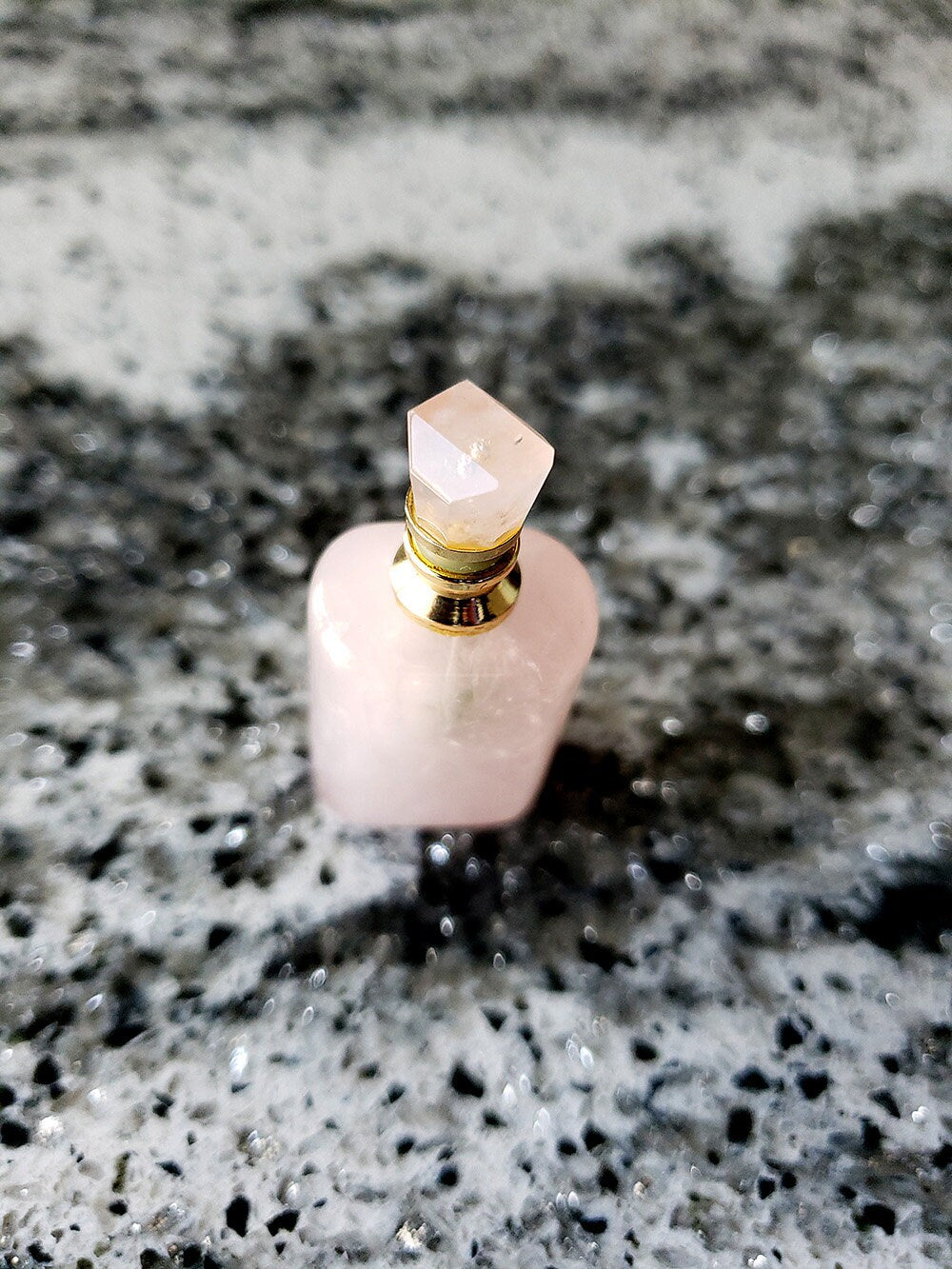 Rose quartz aromatherapy bottle pendant