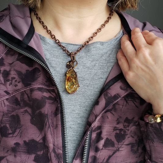 wire wrapped baltic amber necklace