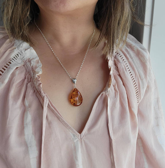 baltic amber teardrop pendant honey color