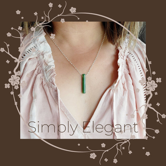 jade pillar pendant